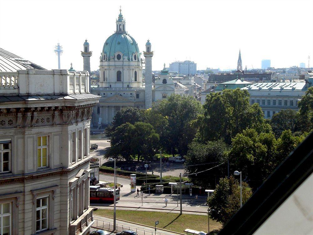Living An Der Oper 4* Viena